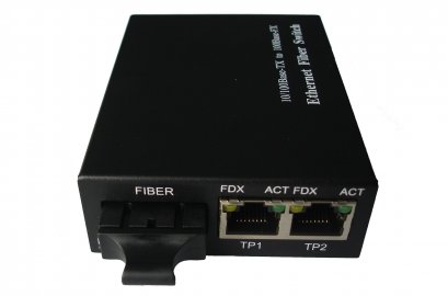 China 10/100BaseTX To 100Base-FX Media Converter exporter