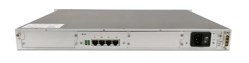 图2：IDM OMP8000综合业务光纤传输设备后面板（业务接口与电源端子布局）